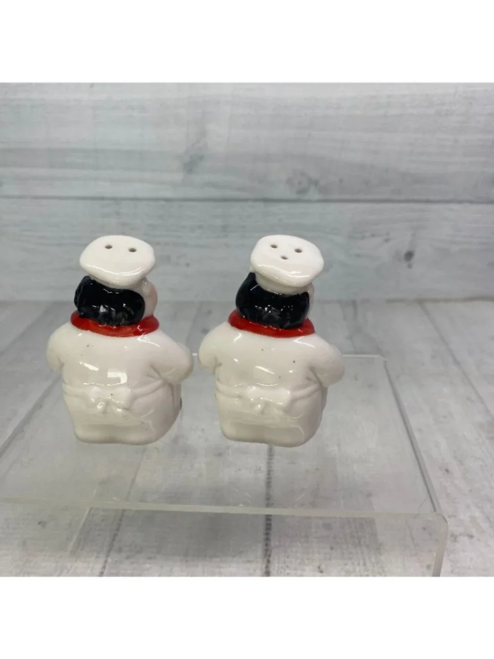 Vintage Italian Bistro Fat Chef Red Scarfs Ceramic Salt And Pepper Shaker Set